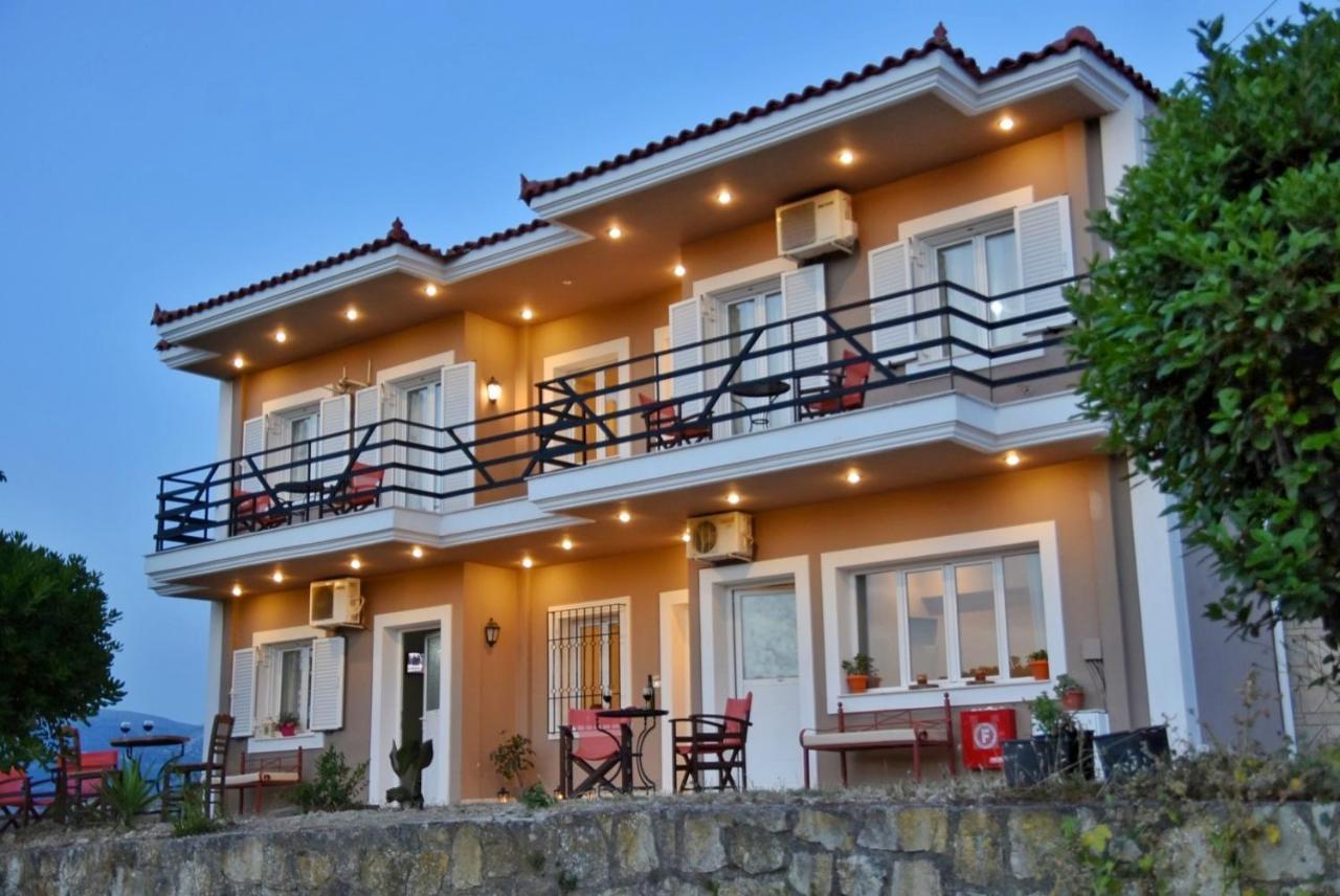 Anemomylos Apartments Lixouri Extérieur photo
