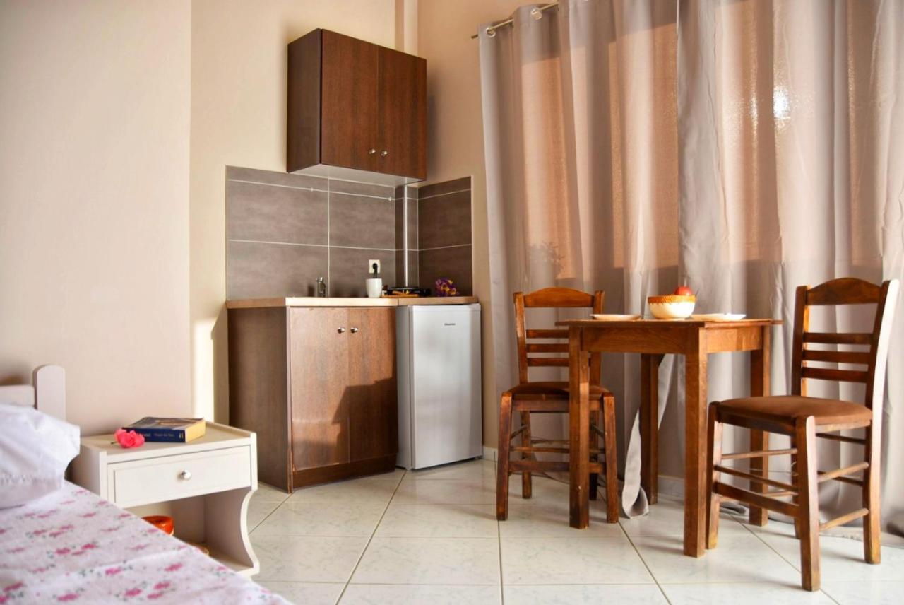 Anemomylos Apartments Lixouri Extérieur photo