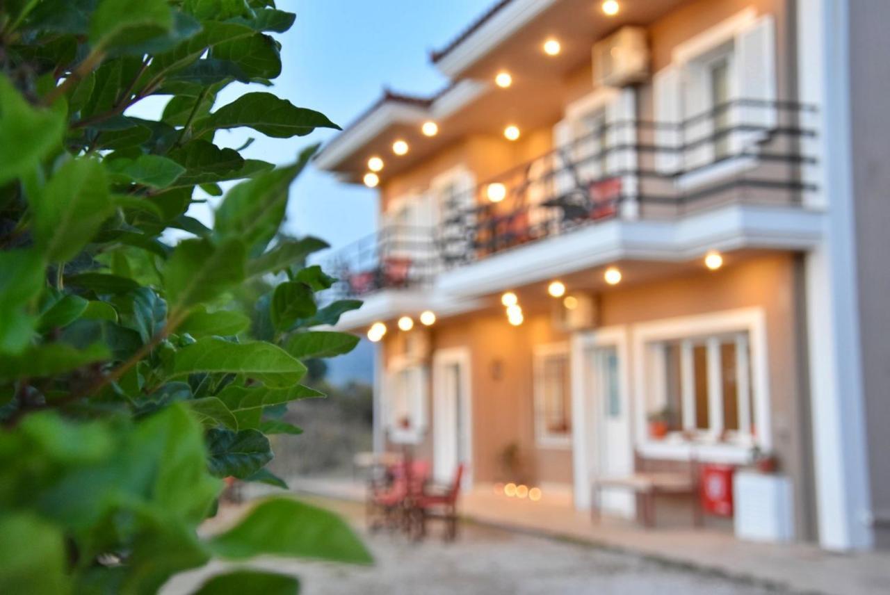 Anemomylos Apartments Lixouri Extérieur photo