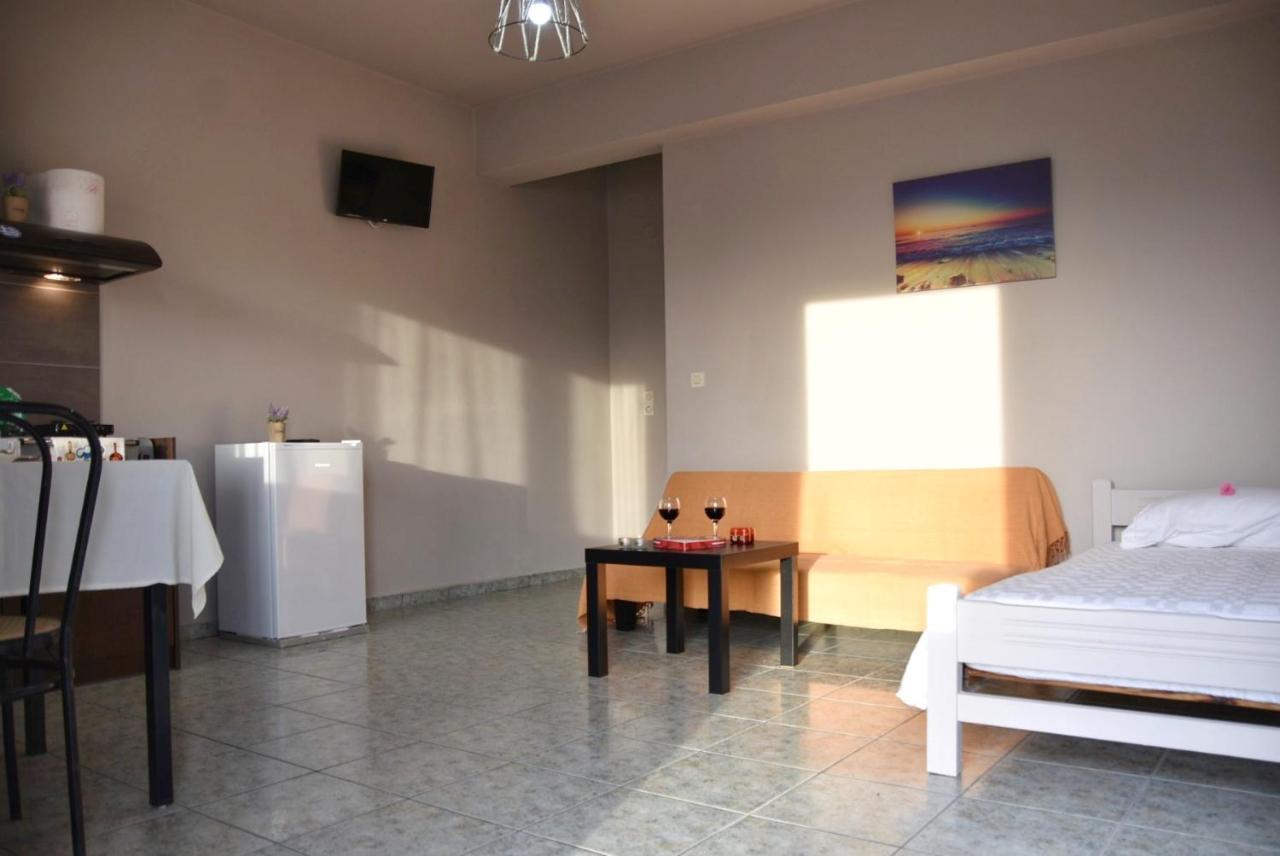 Anemomylos Apartments Lixouri Extérieur photo