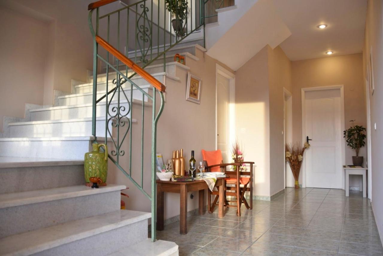 Anemomylos Apartments Lixouri Extérieur photo