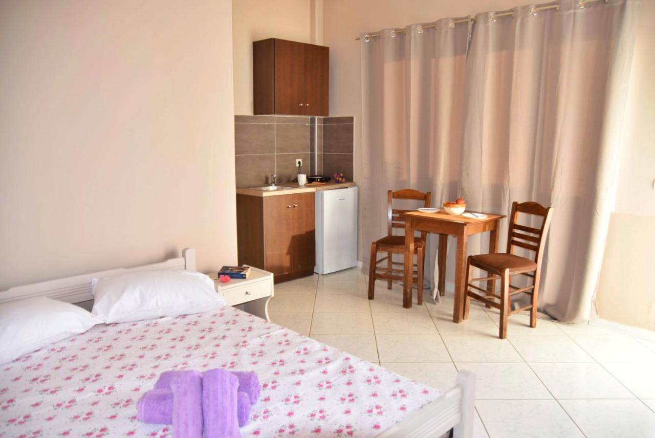 Anemomylos Apartments Lixouri Extérieur photo
